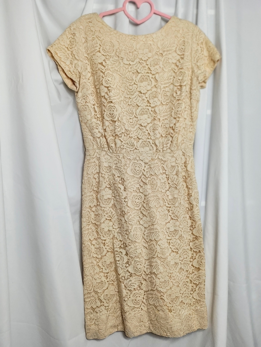 Vintage 1960's Sheath Dress Cream Lace Cap Sleeves Sz Small